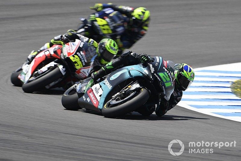 Morbidelli: “Que Rossi sea mi amigo no significa que le trate distinto en pista”