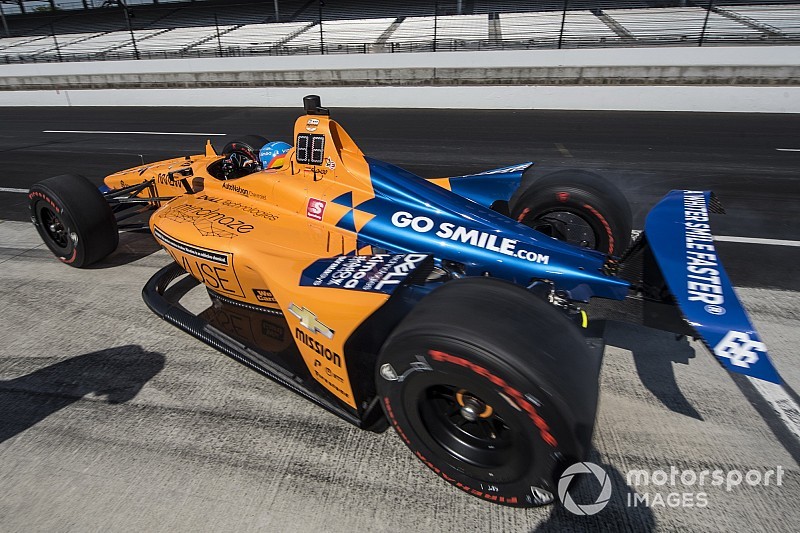 McLaren и Алонсо планируют на 2020 год участие в двух этапах IndyCar