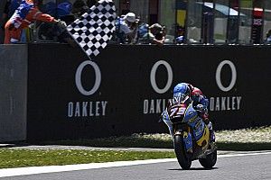 Moto2 Italia: Marquez dominan, Dimas nyaris terbawah
