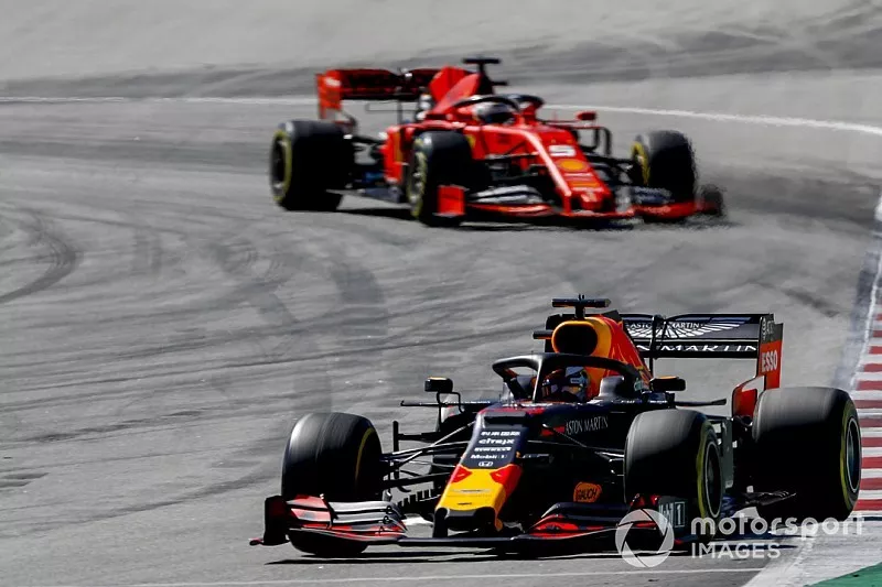 Max Verstappen, Red Bull Racing RB15, leads Sebastian Vettel, Ferrari SF90