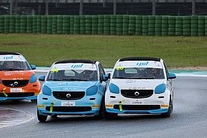 Smart e-cup, gladiadores eléctricos con carreras vibrantes