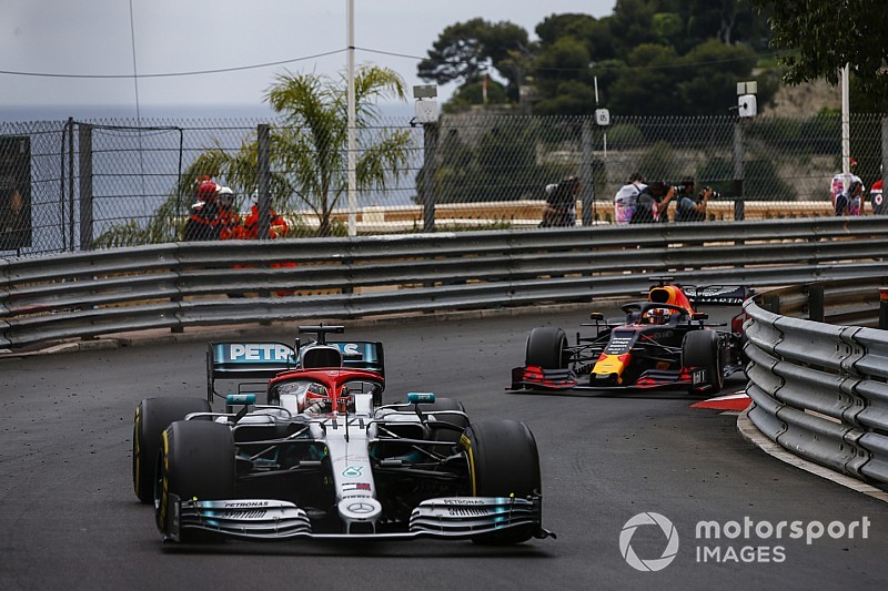 Webber salue la victoire "très compliquée" de Hamilton
