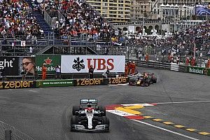 Verstappen fue "realmente cauto" con Hamilton