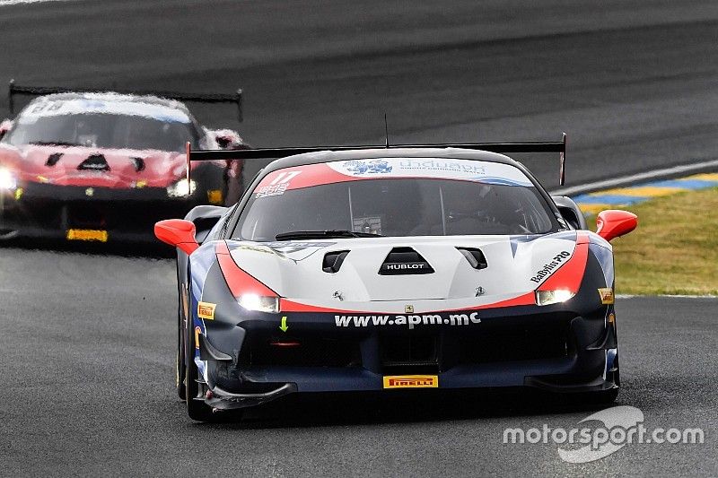 Ferrari Challenge Europe: Prette firma la pole davanti al pubblico di Le Mans