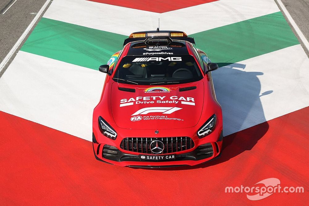 Galéria: Íme a különleges biztonsági autó a Ferrari 1000. futamára
