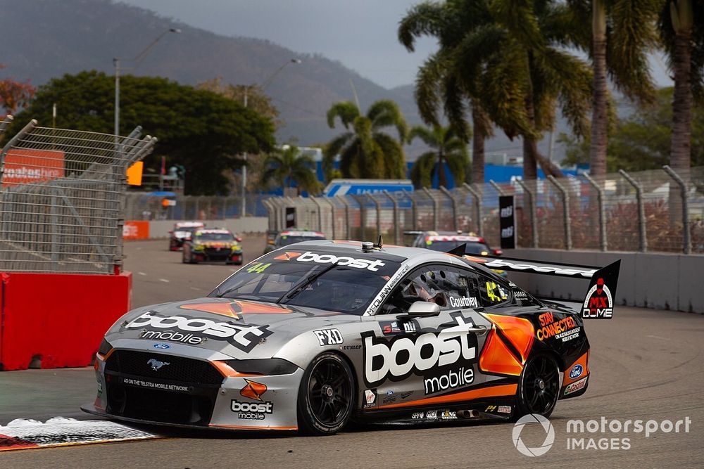Townsville Supercars: Courtney tops opening practice