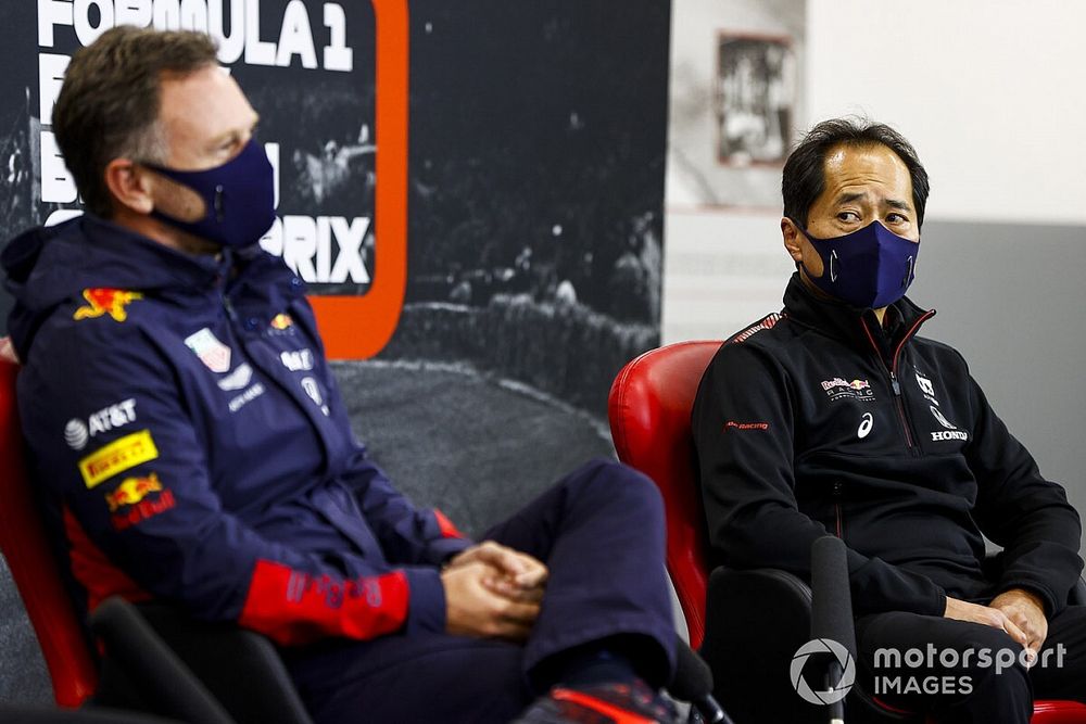 Toyoharu Tanabe, F1 Technical Director, Honda and Christian Horner, Team Principal, Red Bull Racing in the press conference 