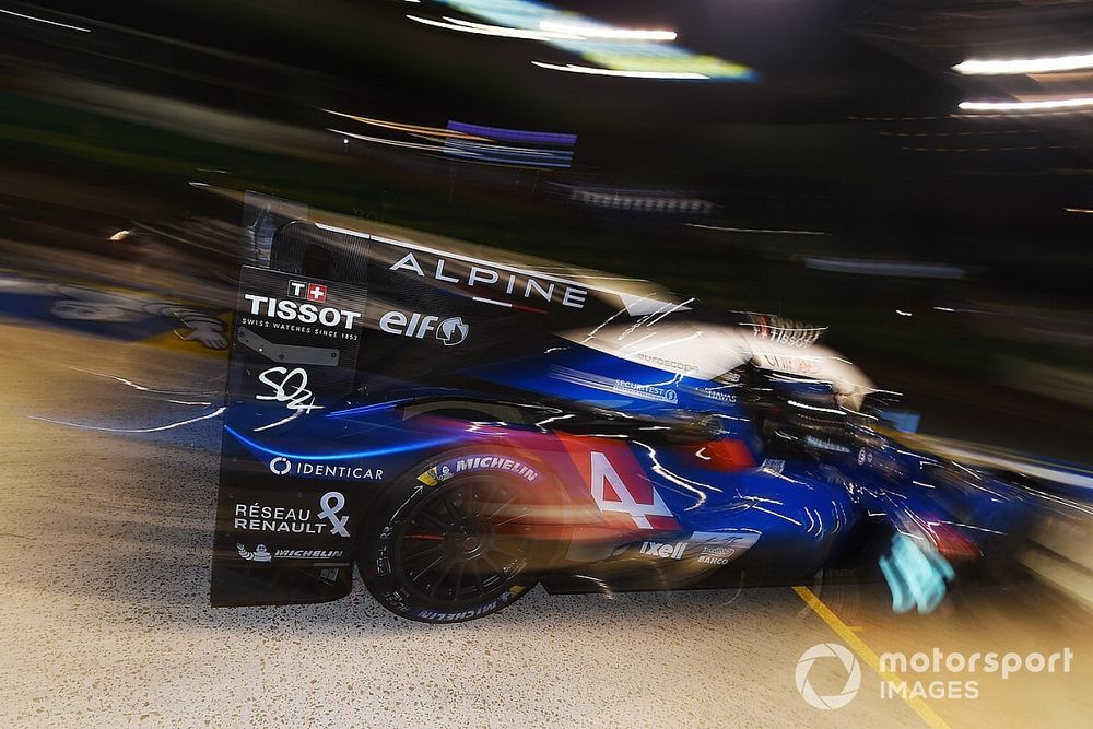 #36 Signatech Alpine Matmut Alpine A470: Thomas Laurent, André Negrão, Pierre Ragues 