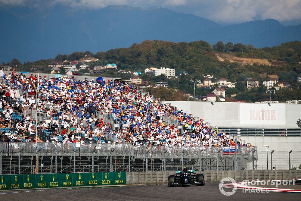 Toename coronagevallen F1 niet gelinkt aan fans bij Russische GP
