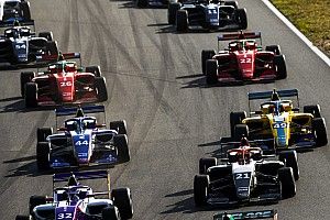 Чемпионке W Series пообещали место в Формуле 3