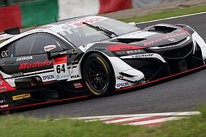 スーパーGT第3戦鈴鹿予選:GT500はダンロップ勢のフロントロウ独占。Modulo NSX-GTがポールを獲得