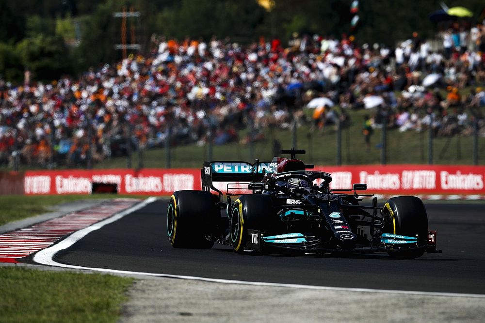Schumacher: nem a Red Bull veszített a lendületből, a Mercedesnek sikerült javulnia
