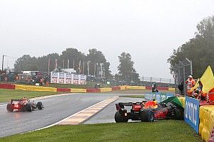 Perez out of Belgian GP after crash on lap to the grid
