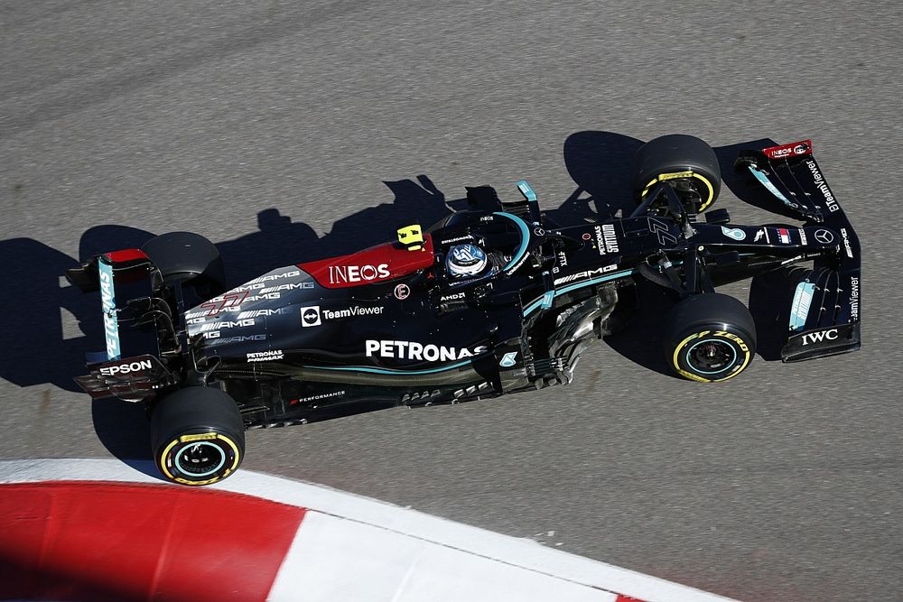 Слухи: Mercedes поменяет Petronas на саудовского спонсора