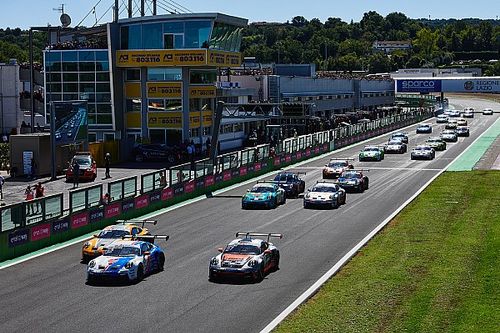 Carrera Cup Italia | A Monza è caccia a... ottobre “caldo”