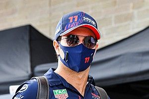 Sergio Pérez: "Nos preparamos para lo peor con los baches"