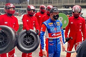 F1: Barrichello participa de ‘pit stop’ nas ruas para promover GP de São Paulo na Band