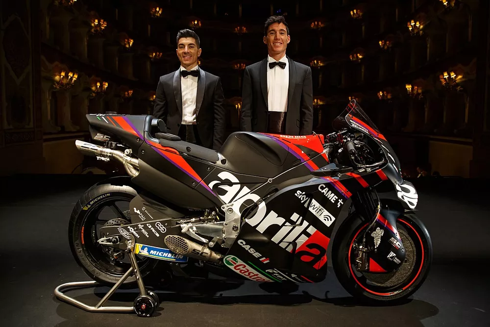 Maverick Vi&ntilde;ales, Aleix Espargar&oacute;, Aprilia Racing Team