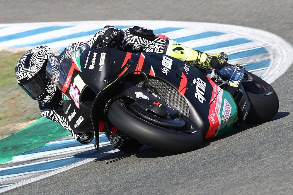 Peu de nouveautés majeures mais un test utile pour Aprilia