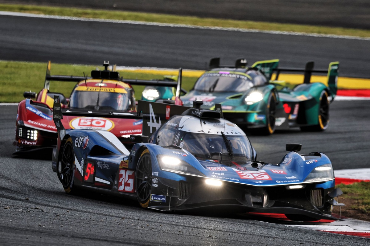 WEC Fuji – Primera victoria del Alpine LMDh en una carrera caótica 