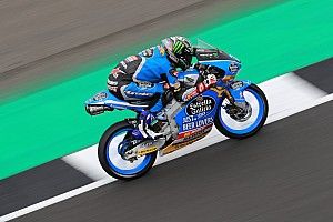 Moto3, Valencia, Libere 2: la pioggia esalta Lopez davanti a Bezzecchi e "Diggia"