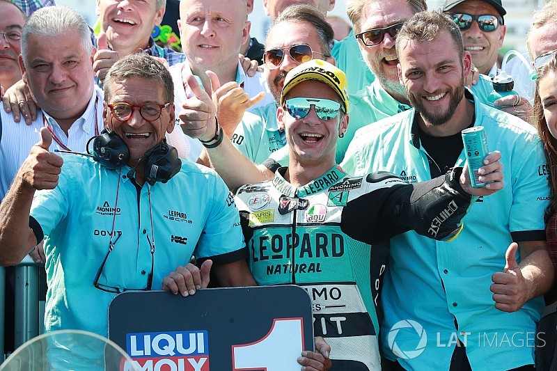 Première pour Dalla Porta, Martín récupère la tête du championnat