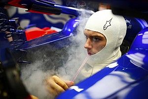 Kulisszatitkok Szingapúrból: Vandoorne-Rosberg párhuzam & jeges fürdő a "Jégembernek"