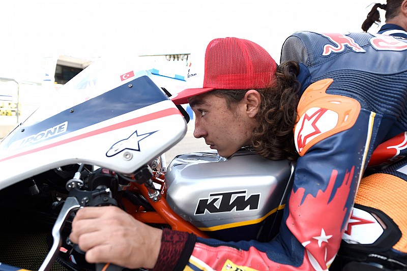 Moto3 Valencia: Cuma günü Lopez lider, Can ilk gününde parladı