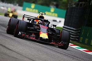 Verstappen over zegekansen in Singapore: "Zitten er daar zeker dichterbij"