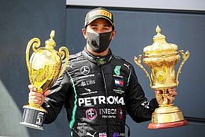 Hamilton: “Niet het juiste moment voor contractonderhandelingen”