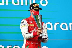 Mick Schumacher, amcası Ralf’i ve Norbert Haug’u etkiledi