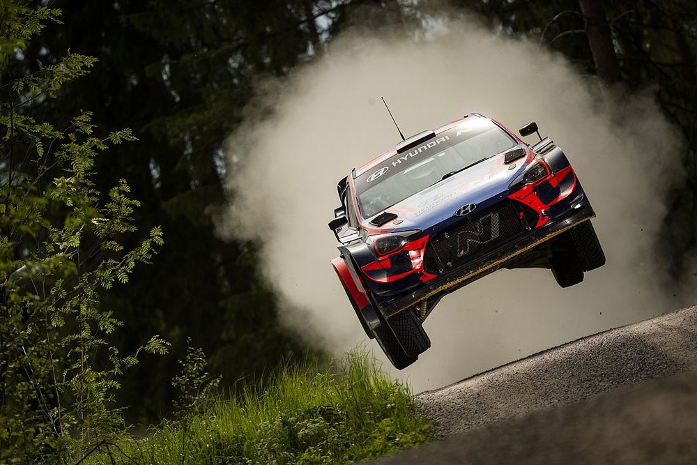 Thierry Neuville and Ott Tänak, Hyundai i20 Coupe WRC