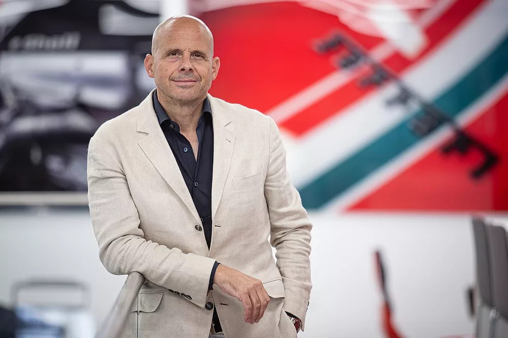 Motorsport Network&rsquo;s Driven Lifestyle Introduces New Luxury Automotive Ecosystem, The duPont REGISTRY Group