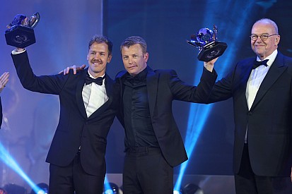 Video: Raikkonen'in FIA Galası'nda eğlendiği anlar