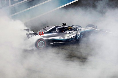 Formel 1 Abu Dhabi 2018: Hamilton beendet WM-Saison mit Sieg