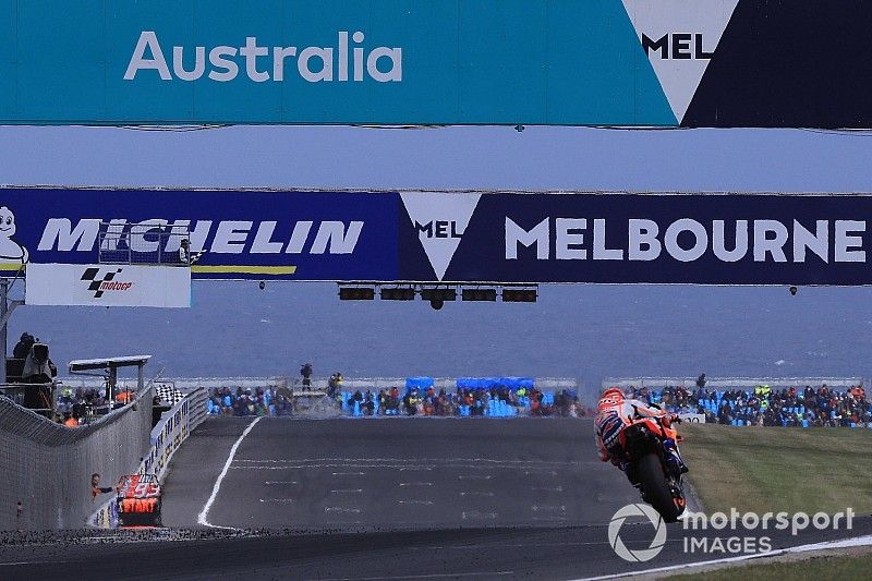 El título no amedrenta a Márquez, que logra su quinta pole consecutiva en Australia