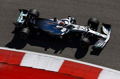 Hamilton struggled with "massive headache" from COTA bumps