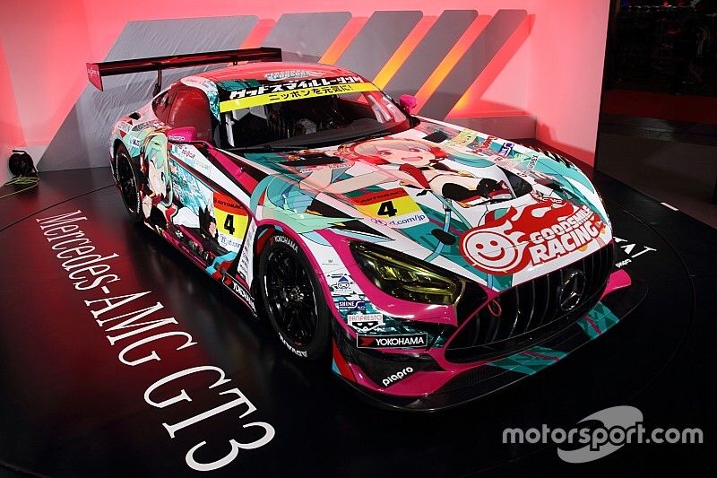 GSRが2020年版カラーリングを公開。左右異なる表情のレーシングミクに注目