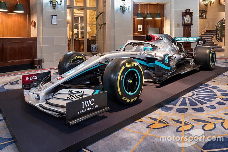 Mercedes: Plotki o odejściu z F1 to nonsens