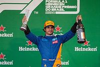 Sainz logra su primer podio en F1 por castigo a Hamilon