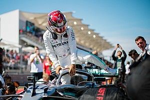 Wolff vat Hamilton samen: "Talent en constante zelfverbetering"