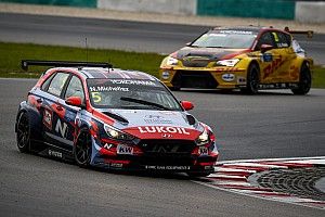 Guerrieri nyerte a második futamot Sepangban, Michelisz kicsúszás után nyolcadik
