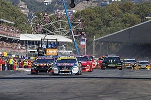 Supercars nearing new Fox Sports deal