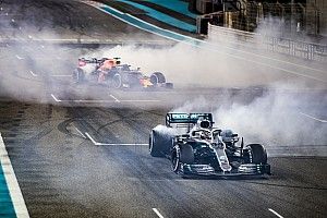 Quand Hamilton, Verstappen et Leclerc fêtent 2019 en donuts
