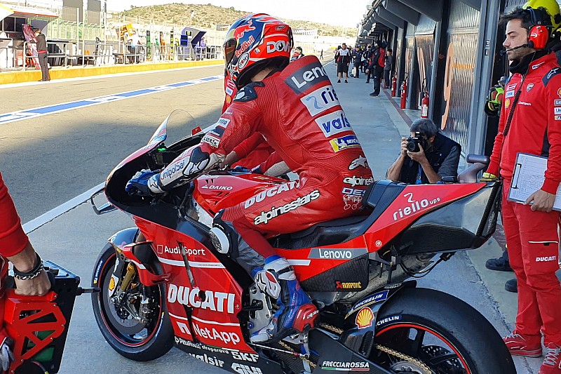 Dovizioso felice: "L'evoluzione Ducati è grossa e va bene"
