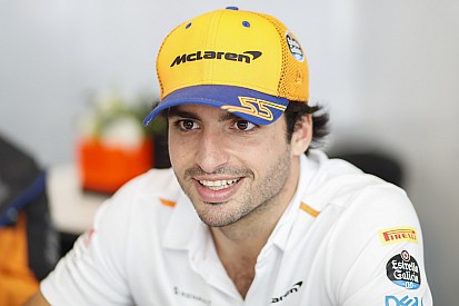 Sainz élete vezetésével lett harmadik