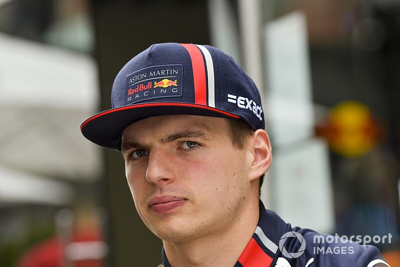 Verstappen met Team Redline Orange vierde in 12 uur van Bathurst