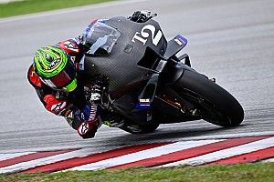Yamaha lidera el primer entrenamiento MotoGP del año en Sepang