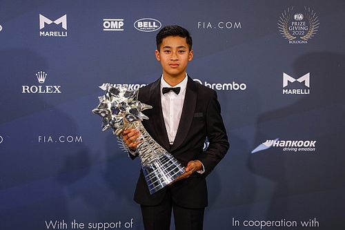 Alex Albon, la referencia de la nueva joven estrella de Red Bull