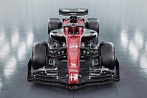 Alfa Romeo, 2023 F1 aracını tanıttı